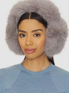 Free People Smitten Faux Fur Earmuffs By Jocelyn